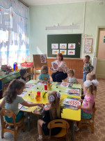 Тематическое занятие «В гостях у Лунтика» Тематическое занятие «В гостях у Лунтика».